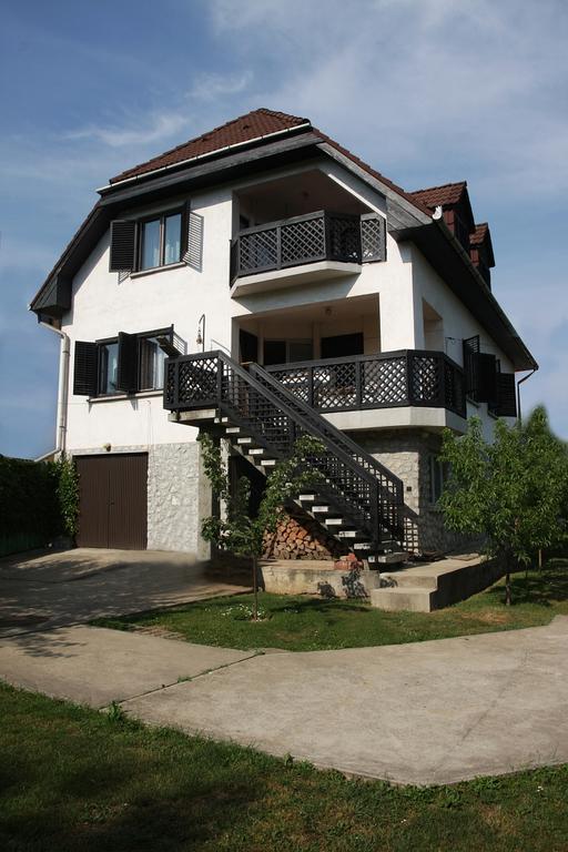 Margaréta Vendégház Miskolc Exterior foto